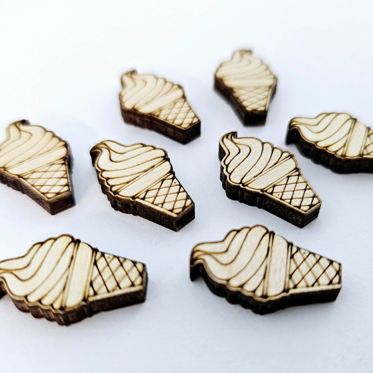18mm Birch ICECREAM CONES