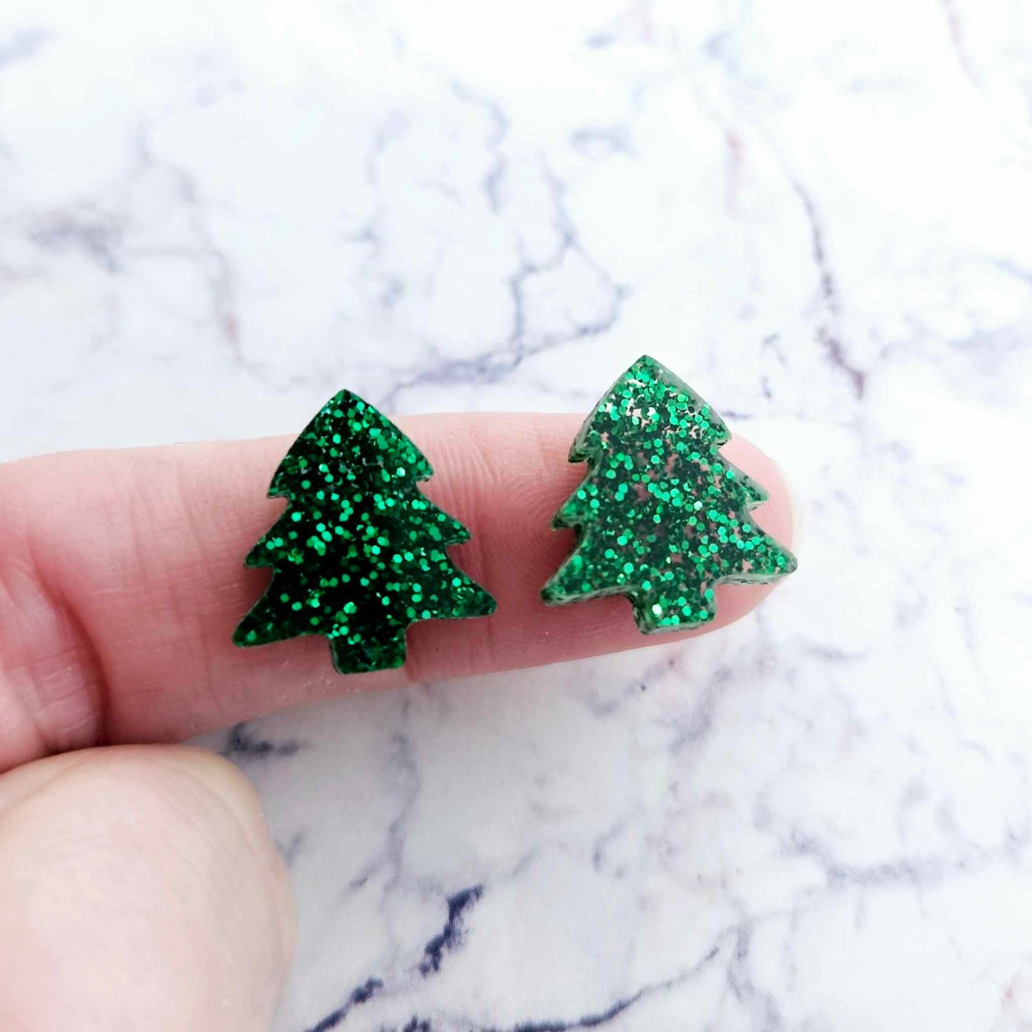 16mm GREEN GLITTER Acrylic CHRISTMAS TREES