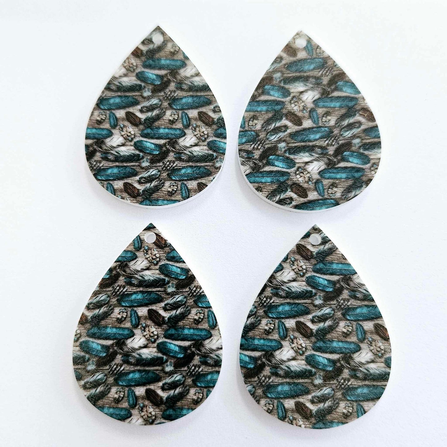 40mm COUNTRY FEATHERS Acrylic TEARDROPS