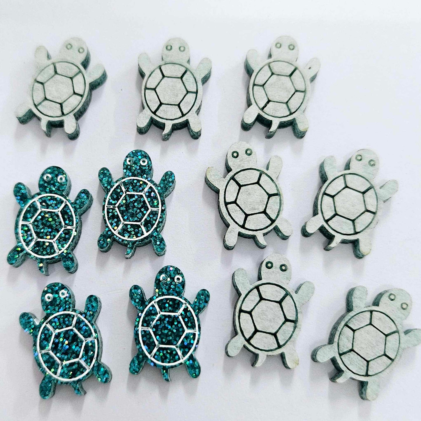 19mm TEAL GLITTER Acrylic TURTLES