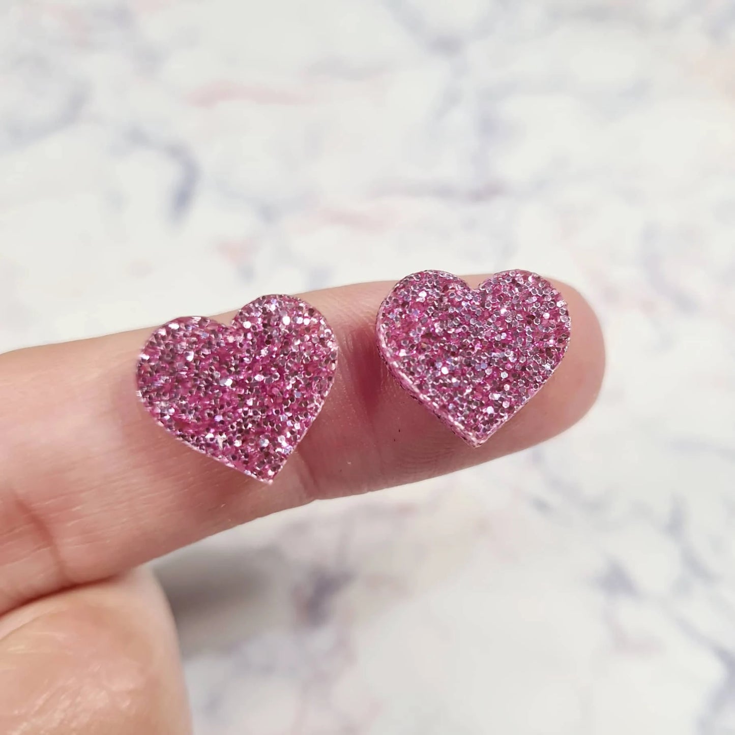 14mm PINK GLITTER Acrylic HEART Toppers/Studs.