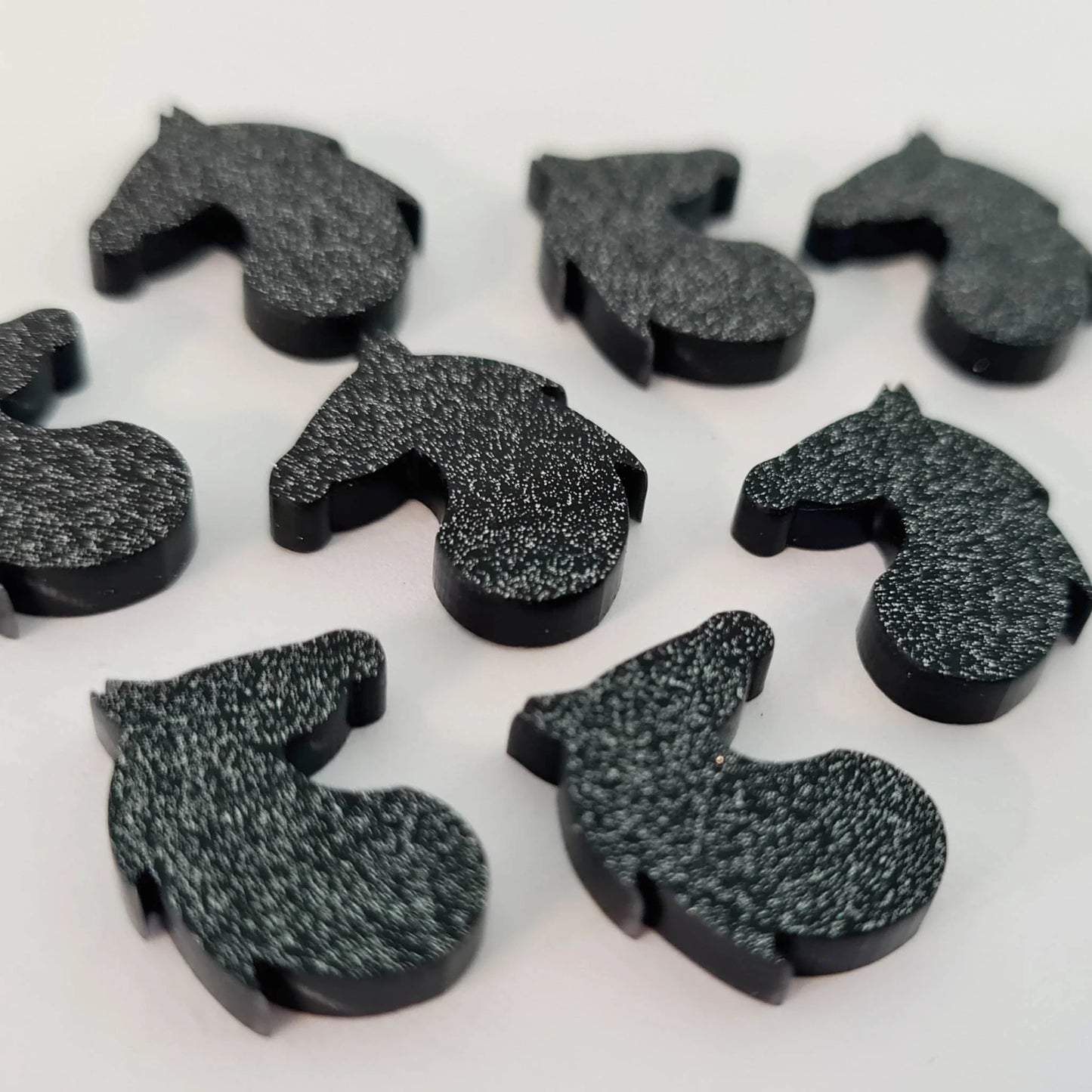 17mm BLACK GLITTER Acrylic HORSES