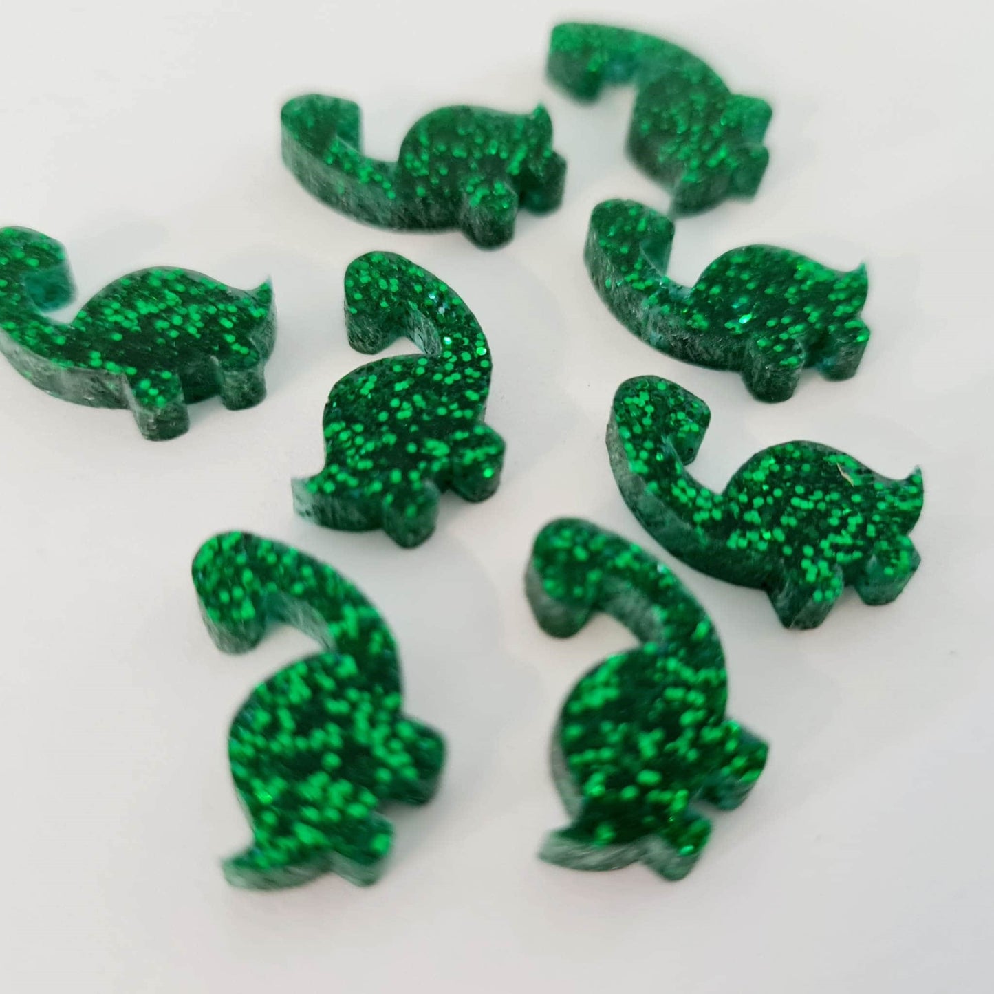 15mm FOREST GREEN GLITTER Acrylic BRONTOSAURUS