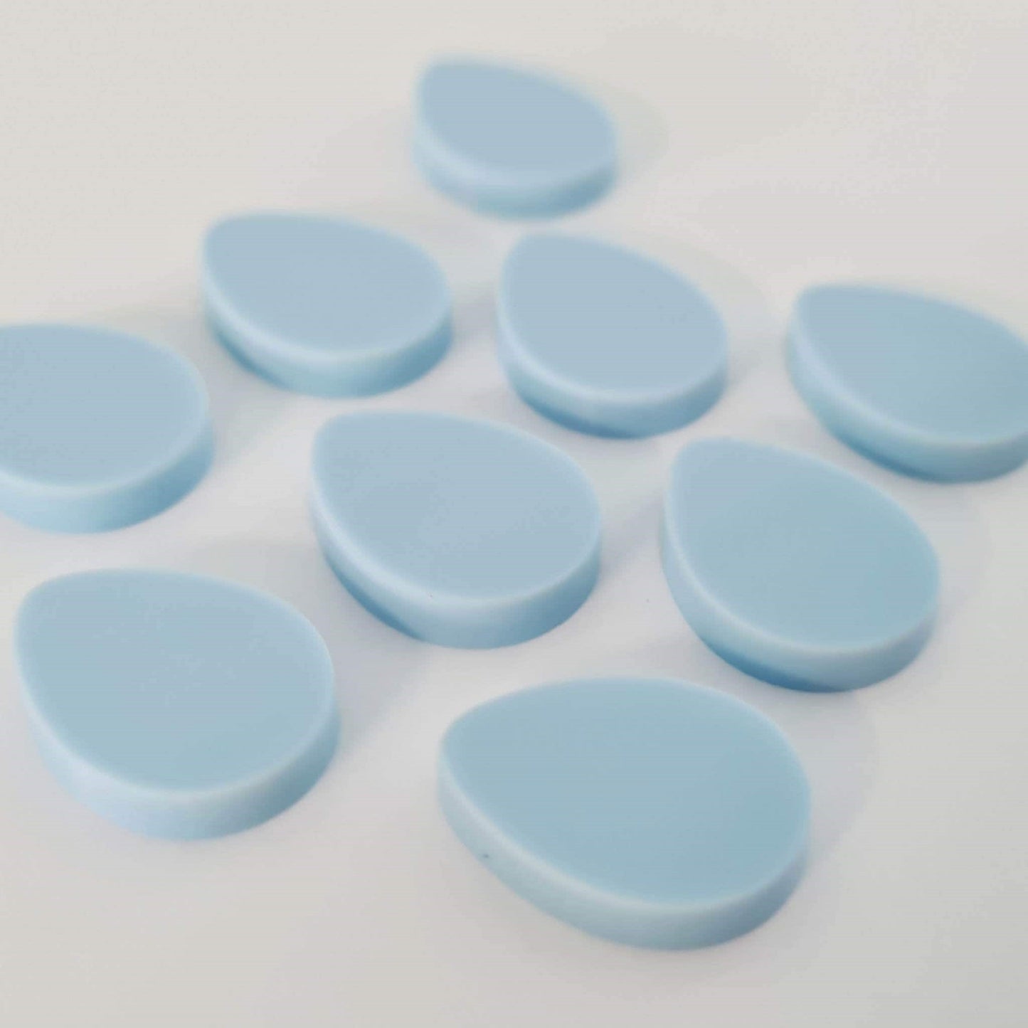 16mm PASTEL BLUE Acrylic EGGS