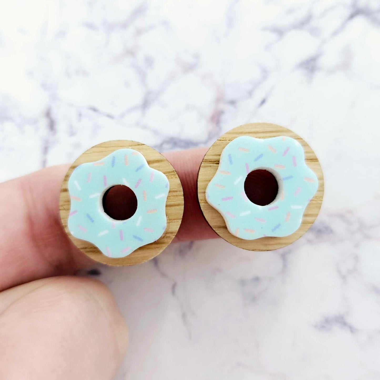 20mm OAK & SPRINKLE Acrylic DONUTS MIXED PACK