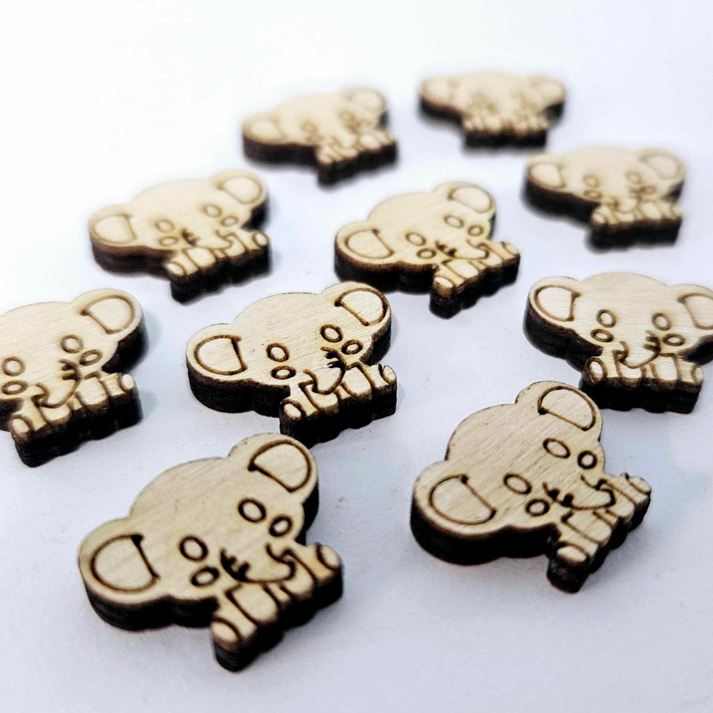 16mm Birch ELEPHANTS