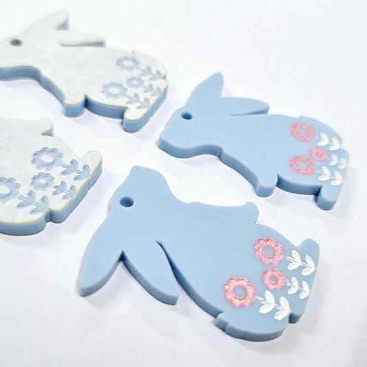 35mm PASTEL BLUE Acrylic BUNNIES, with FLOWER etching