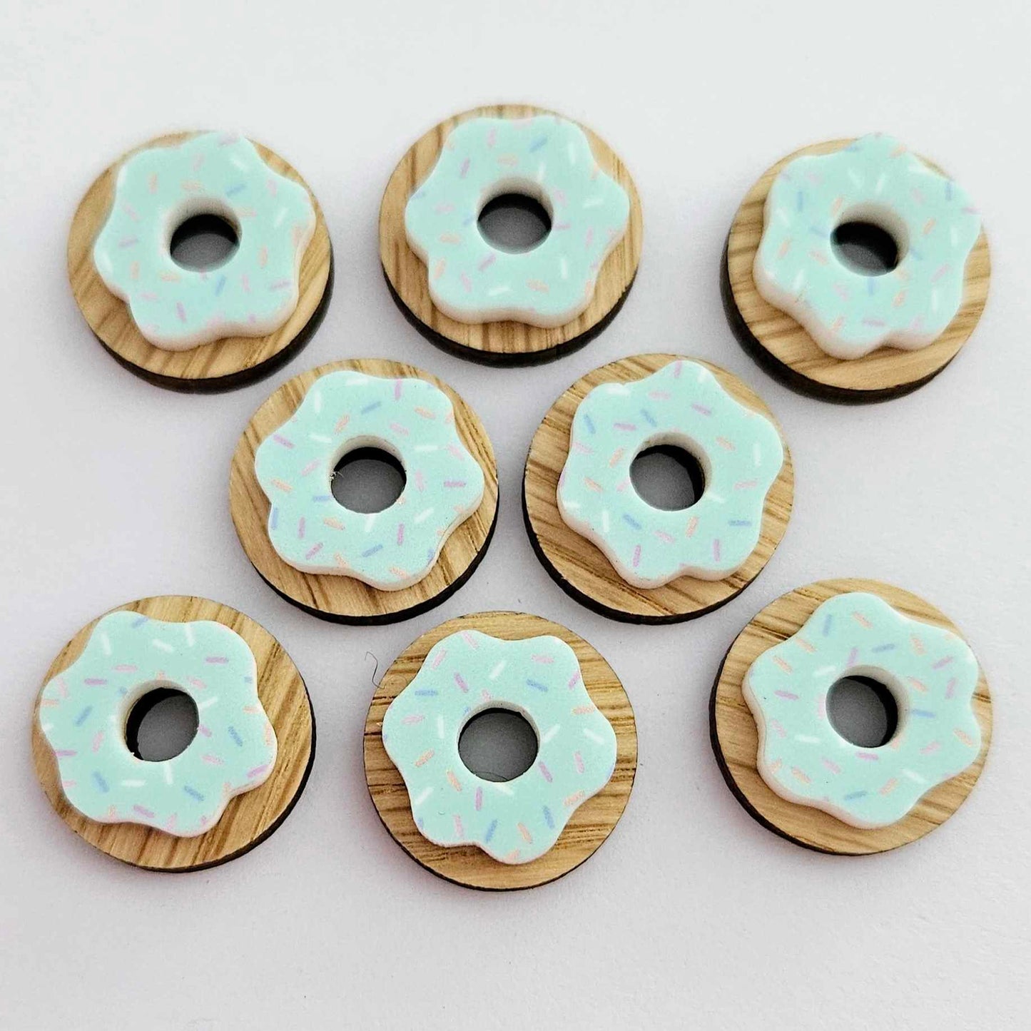 20mm OAK & AQUA SPRINKLE Acrylic DONUTS