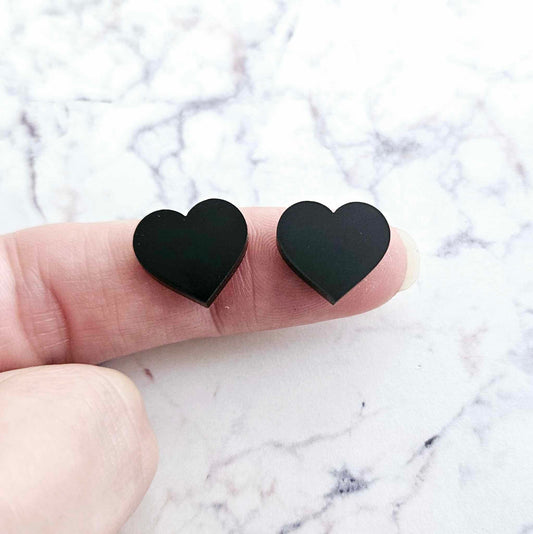 14mm GLOSSY BLACK Acrylic HEARTS