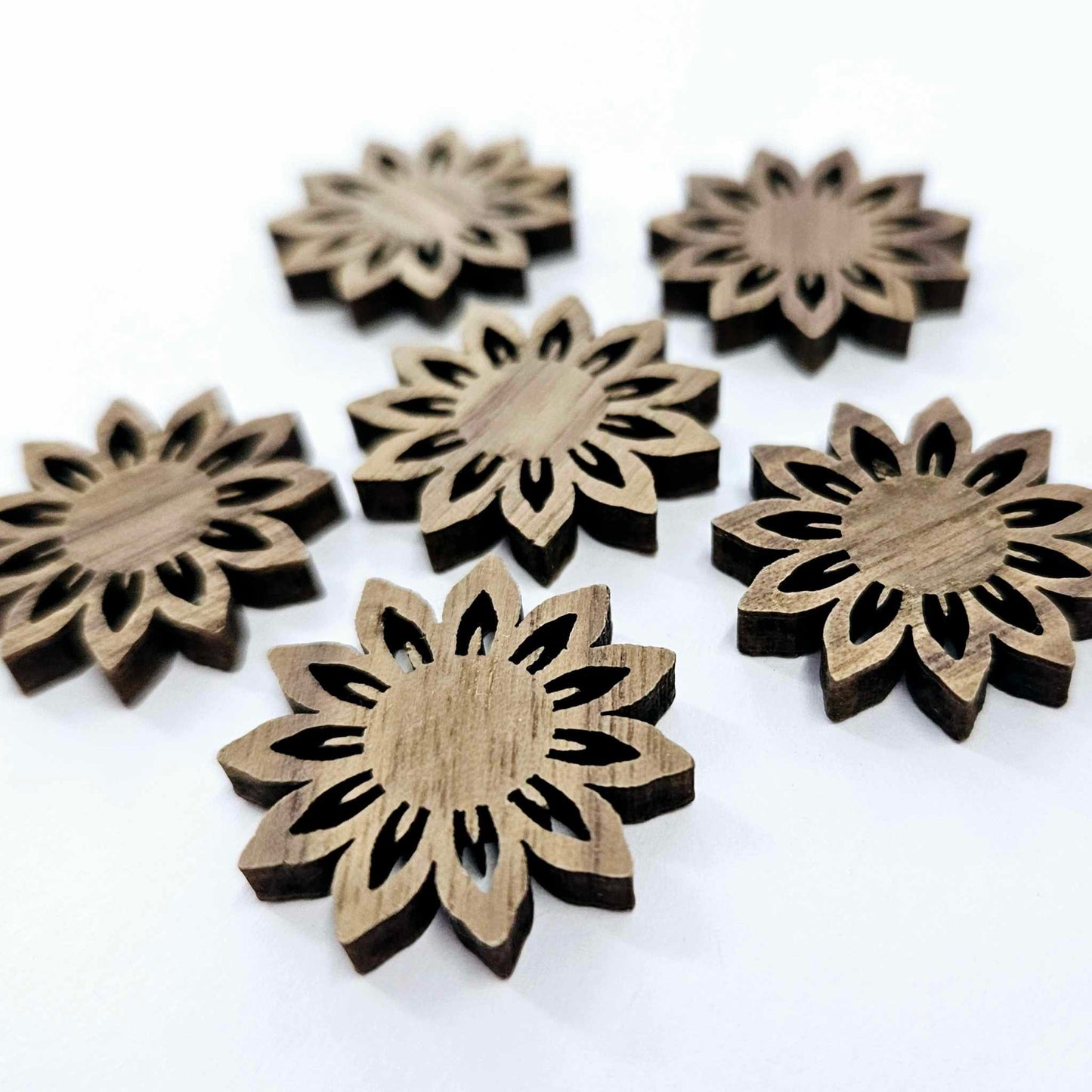 24mm WALNUT Acrylic SUNFLOWERS