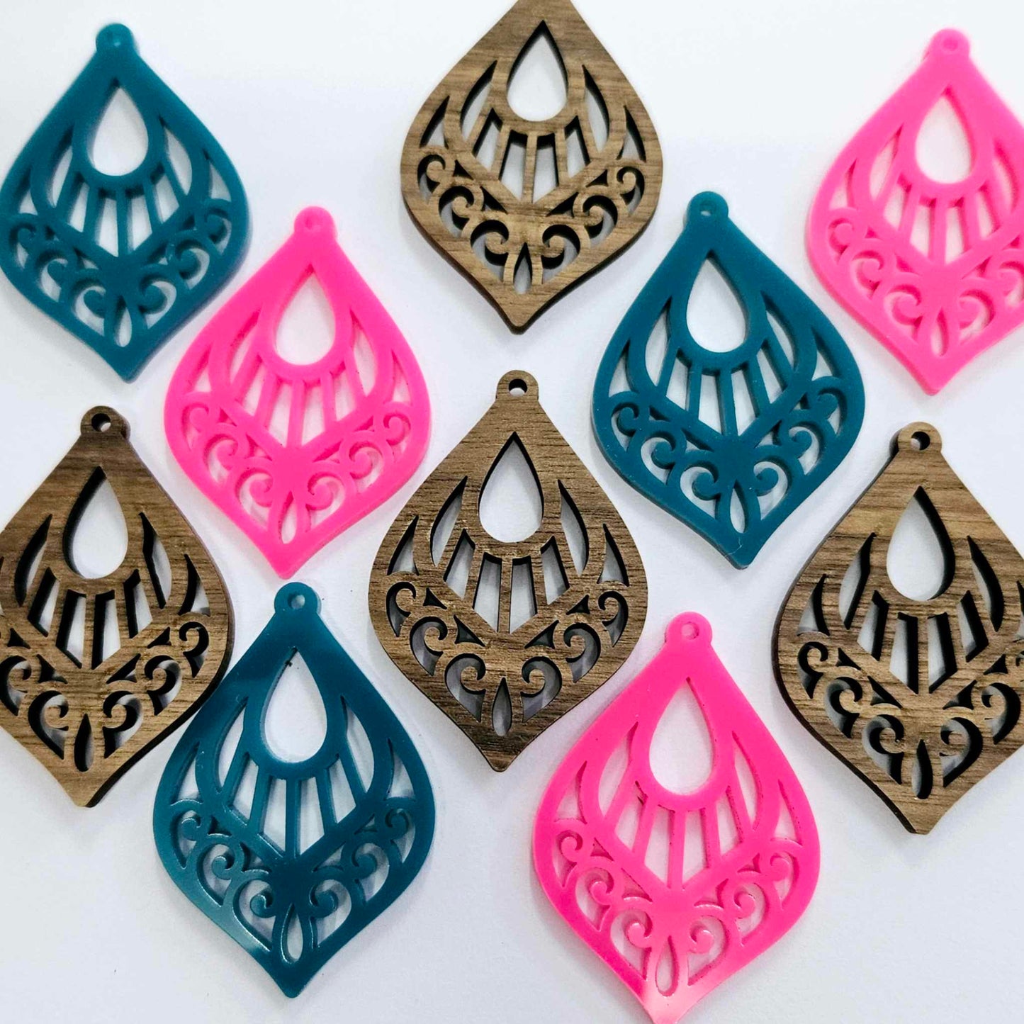 50mm FILIGREE Teardop MIXED PACK