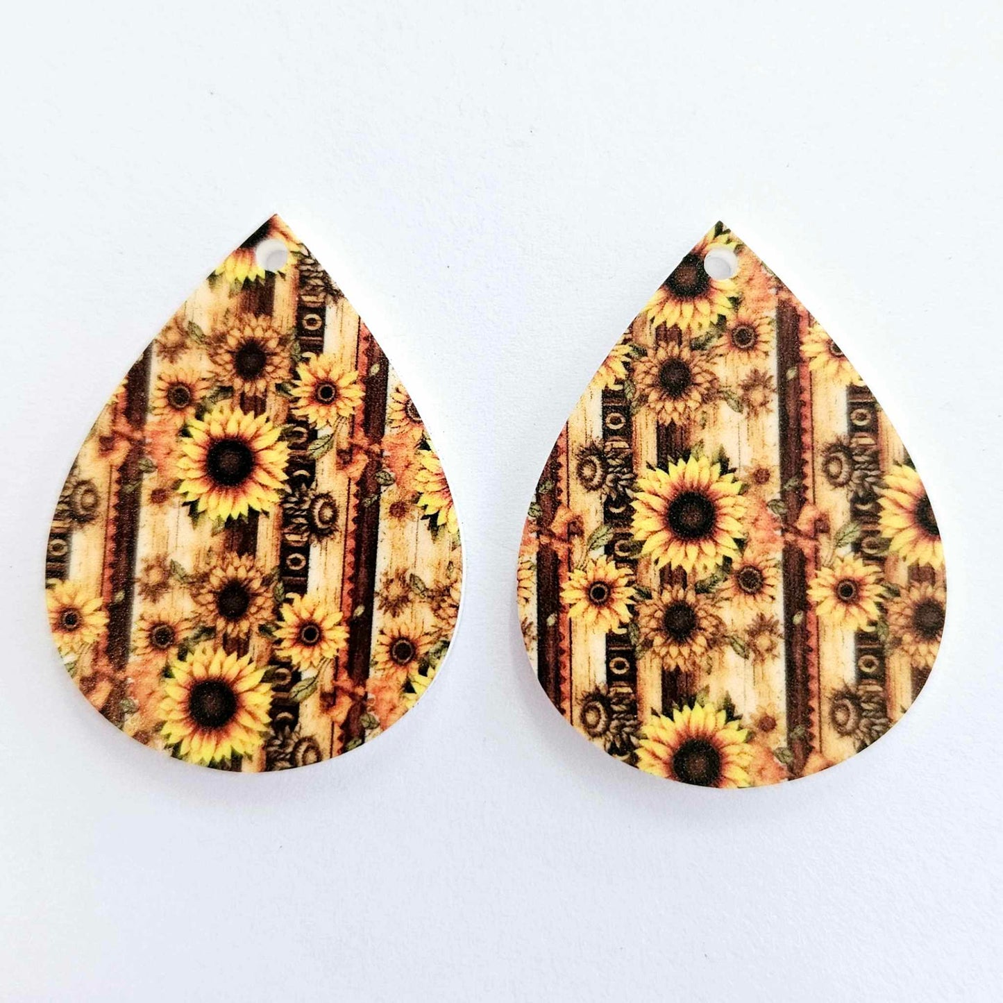 40mm COUNTRY SUNFLOWER Acrylic TEARDROPS