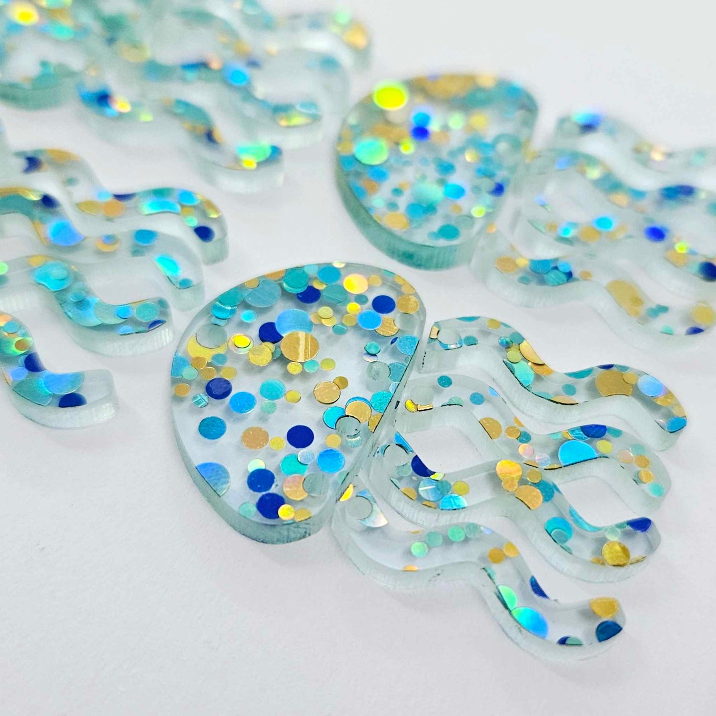 40mm BLUE & GOLD BUBBLE GLITTER Acrylic JELLYFISH