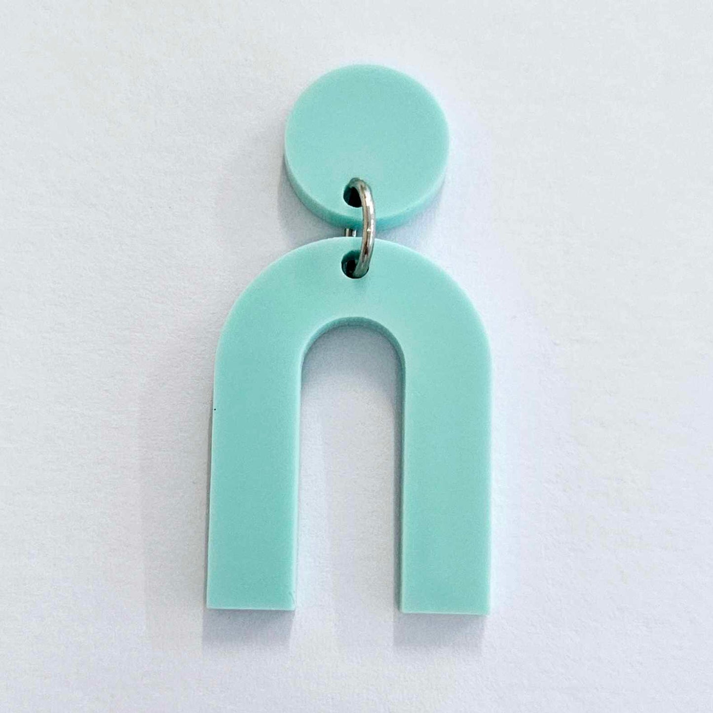 30mm PASTEL TURQUOISE (Aqua) Acrylic ARCHES (U Shape)