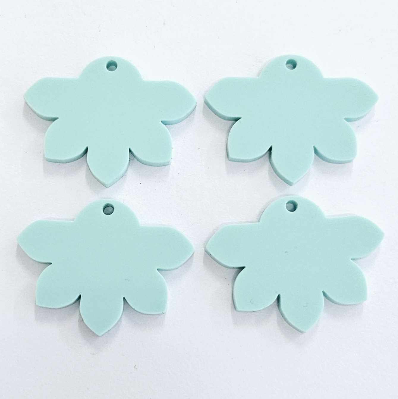 35mm PASTEL TURQUOISE (Aqua) Acrylic Half FLOWERS