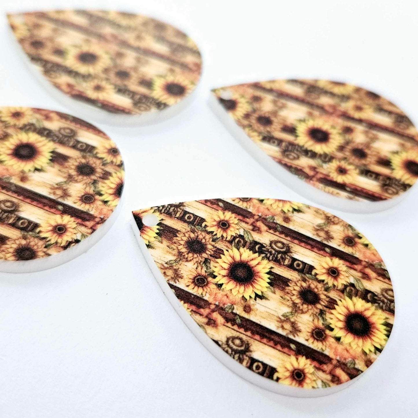 40mm COUNTRY SUNFLOWER Acrylic TEARDROPS