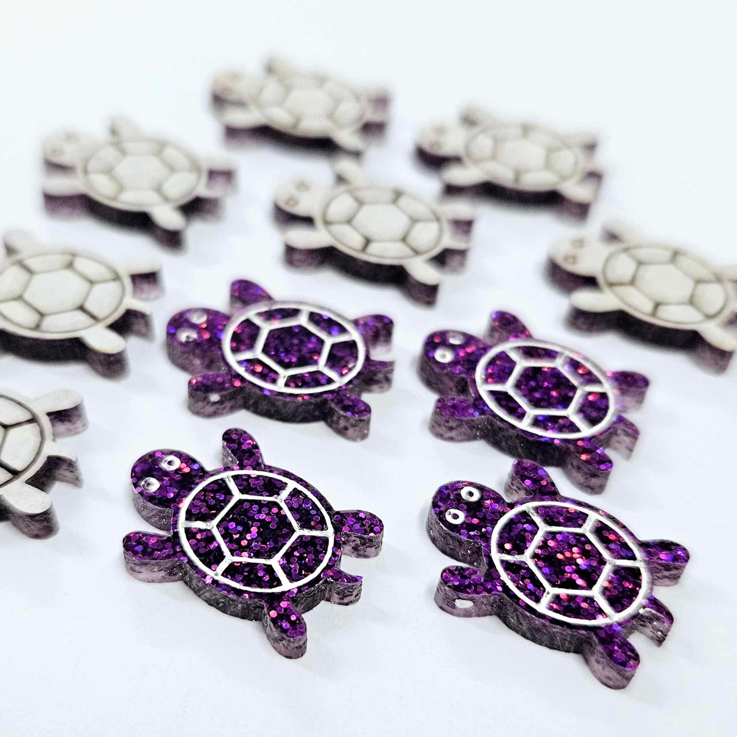 19mm HOLOGRAPHIC PURPLE GLITTER Acrylic TURTLES