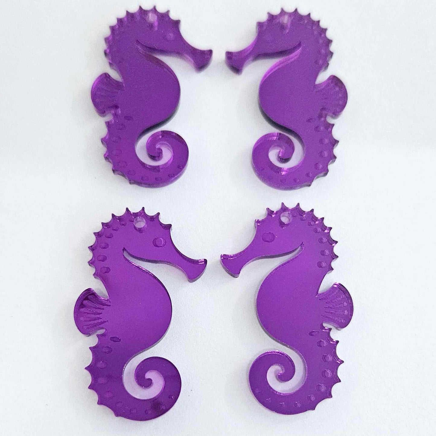 40mm PURPLE MIRROR Acrylic SEAHORSES