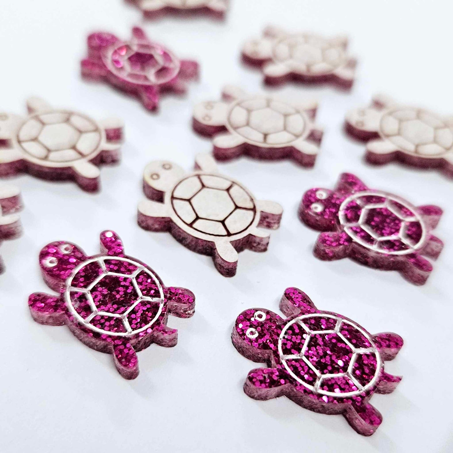 19mm HOT PINK GLITTER Acrylic TURTLES