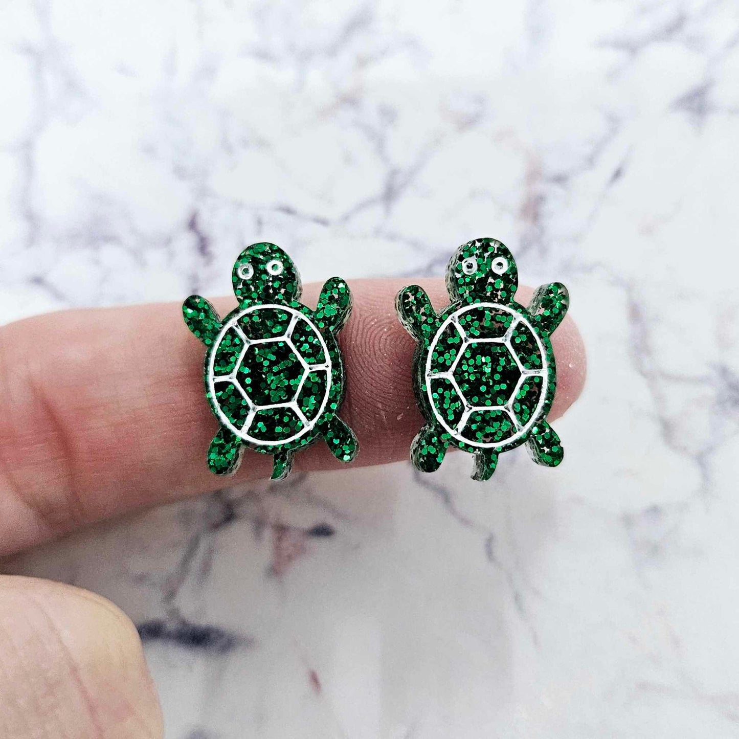 19mm GREEN GLITTER Acrylic TURTLES