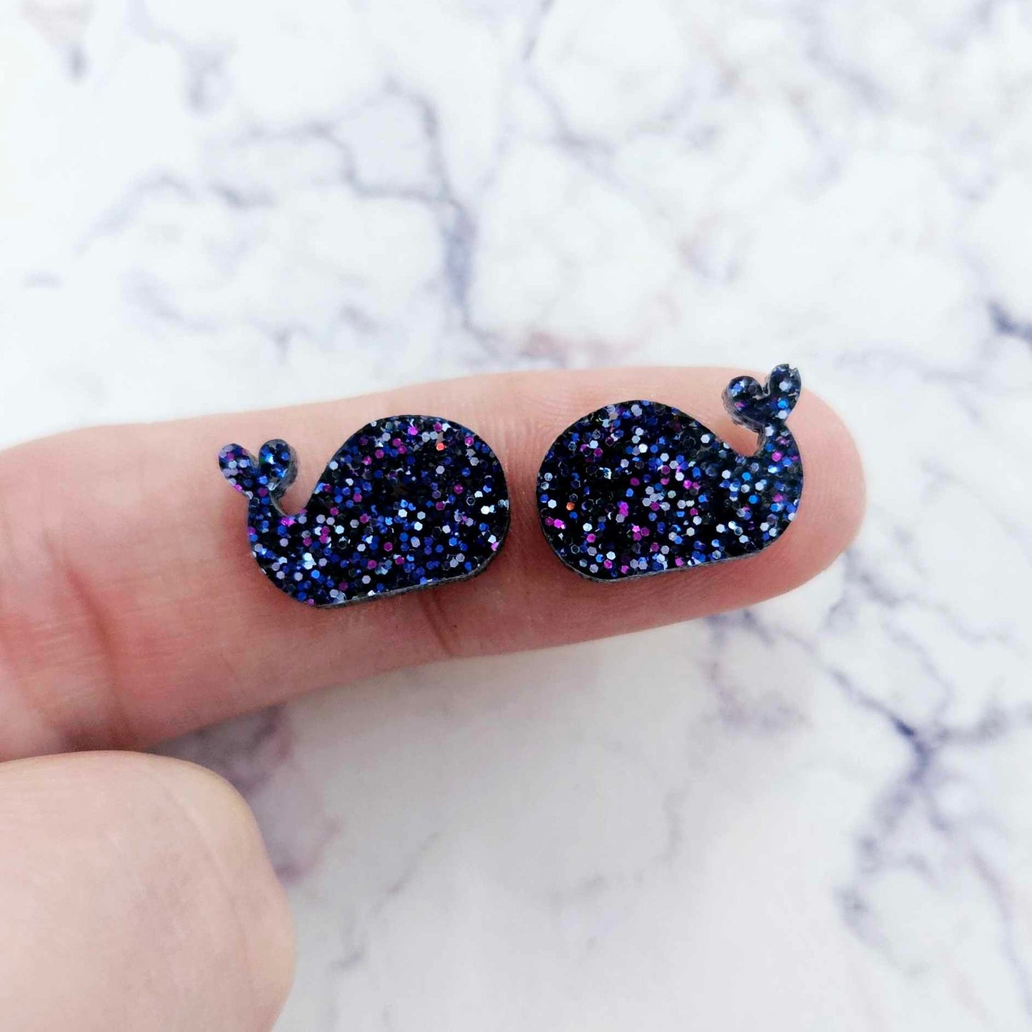 16mm HOLOGRAPHIC BLUE GLITTER Acrylic WHALES