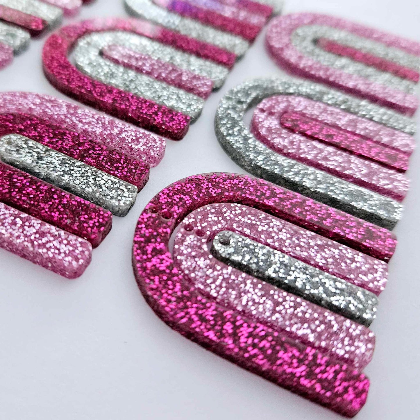 40mm PINK/SILVER GLITTER Acrylic RAINBOW MIXED PACK.