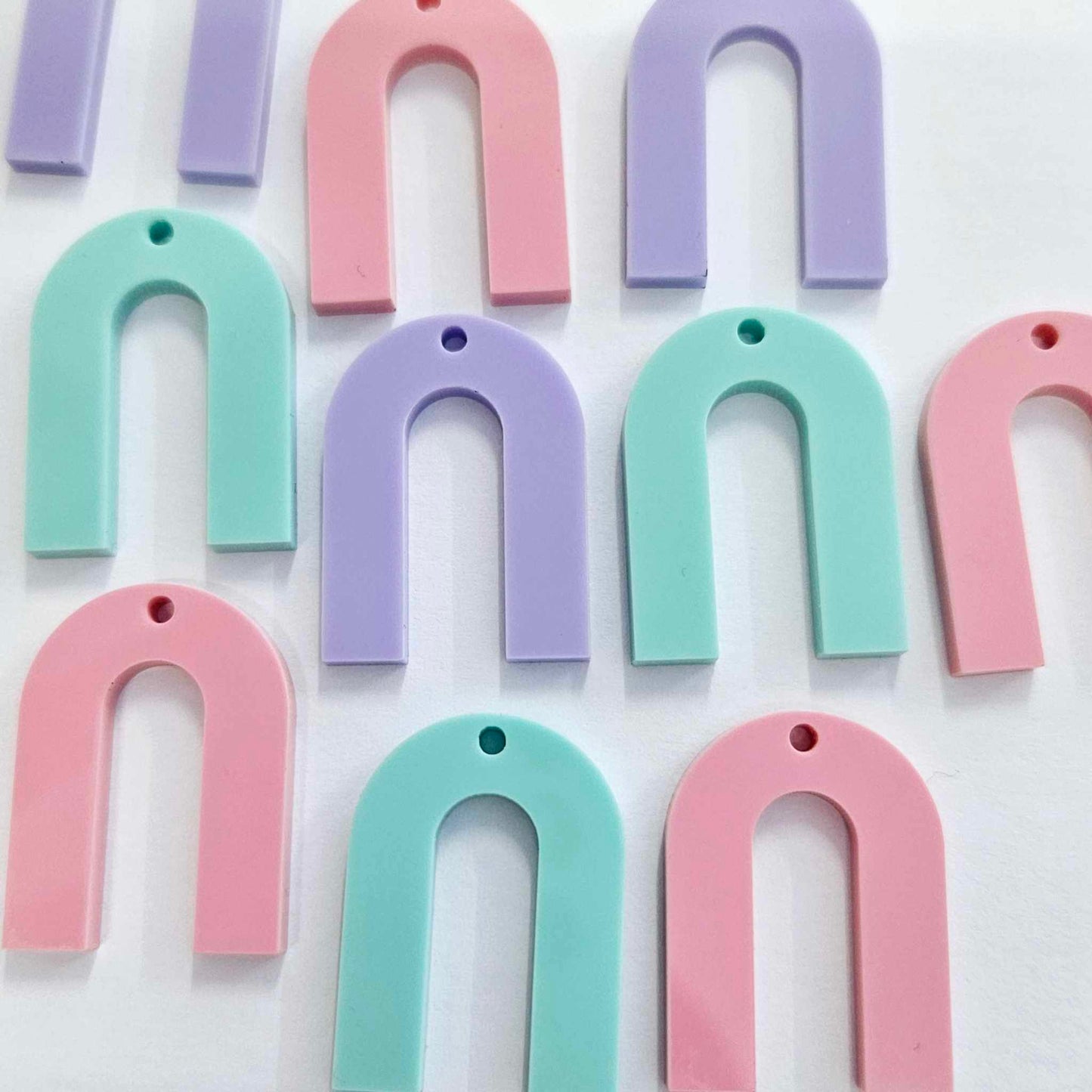 30mm PASTEL Acrylic ARCHES, MIXED Pack (U Shape)