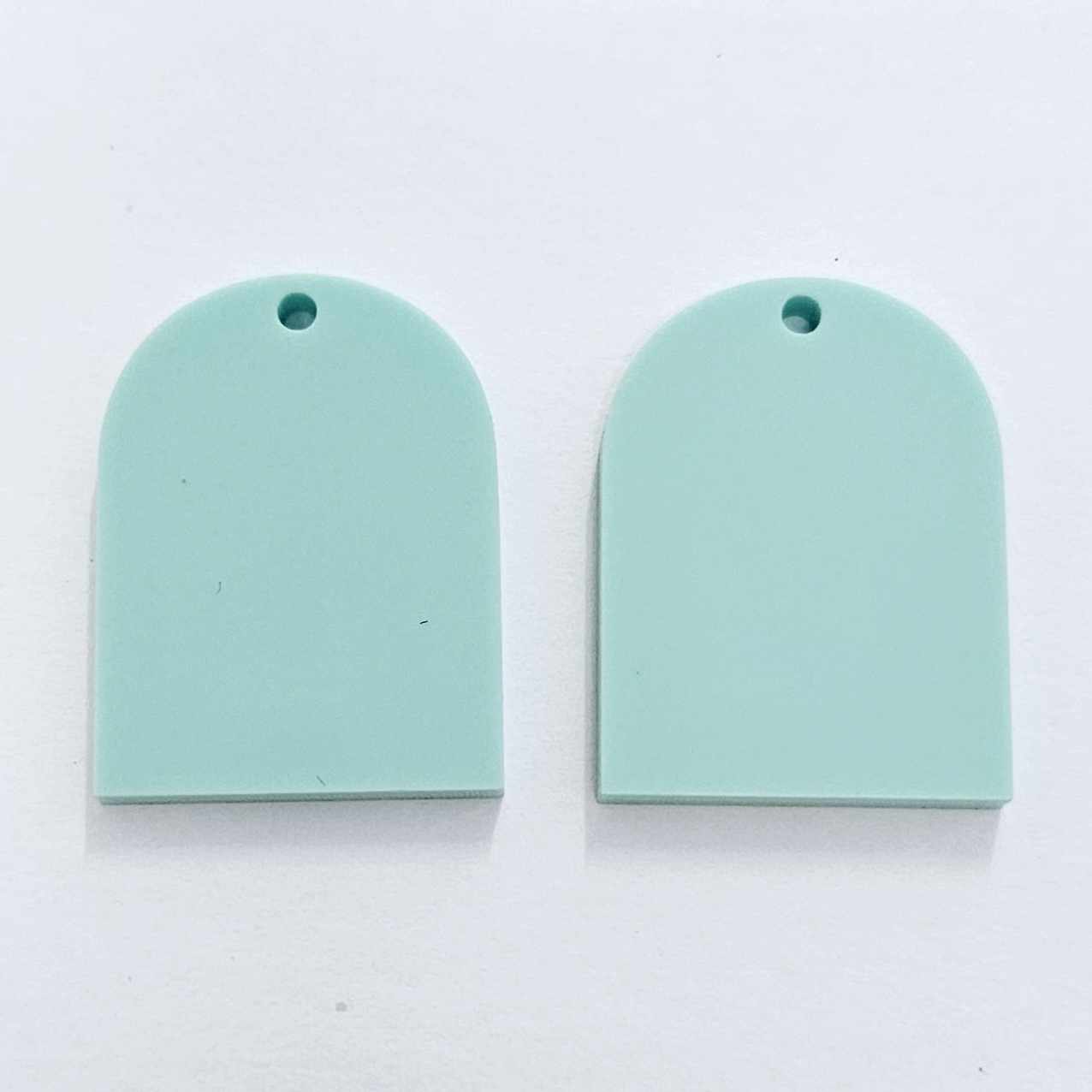 30mm PASTEL TURQUOISE (Aqua) Acrylic ARCHES