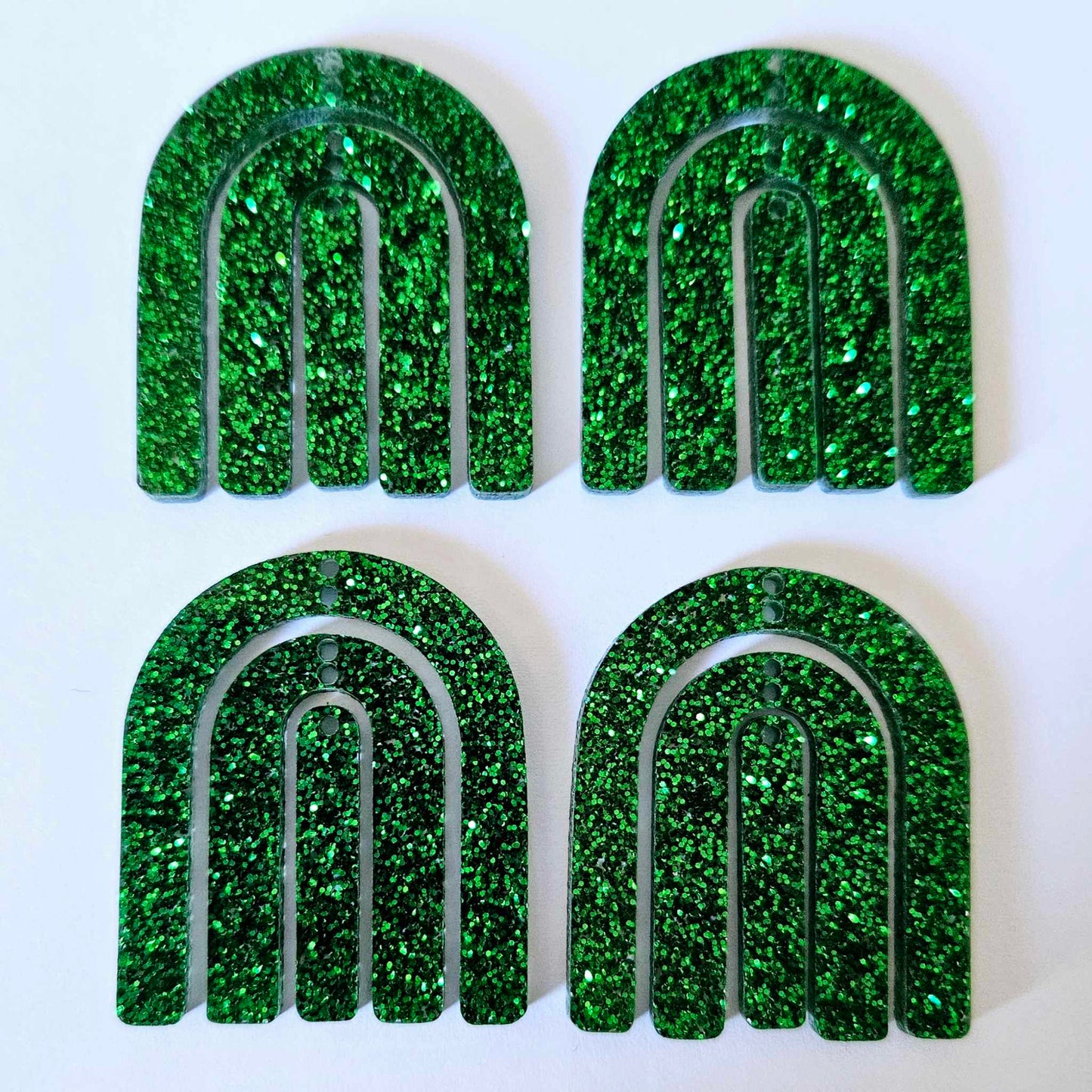 40mm GREEN GLITTER Acrylic RAINBOWS