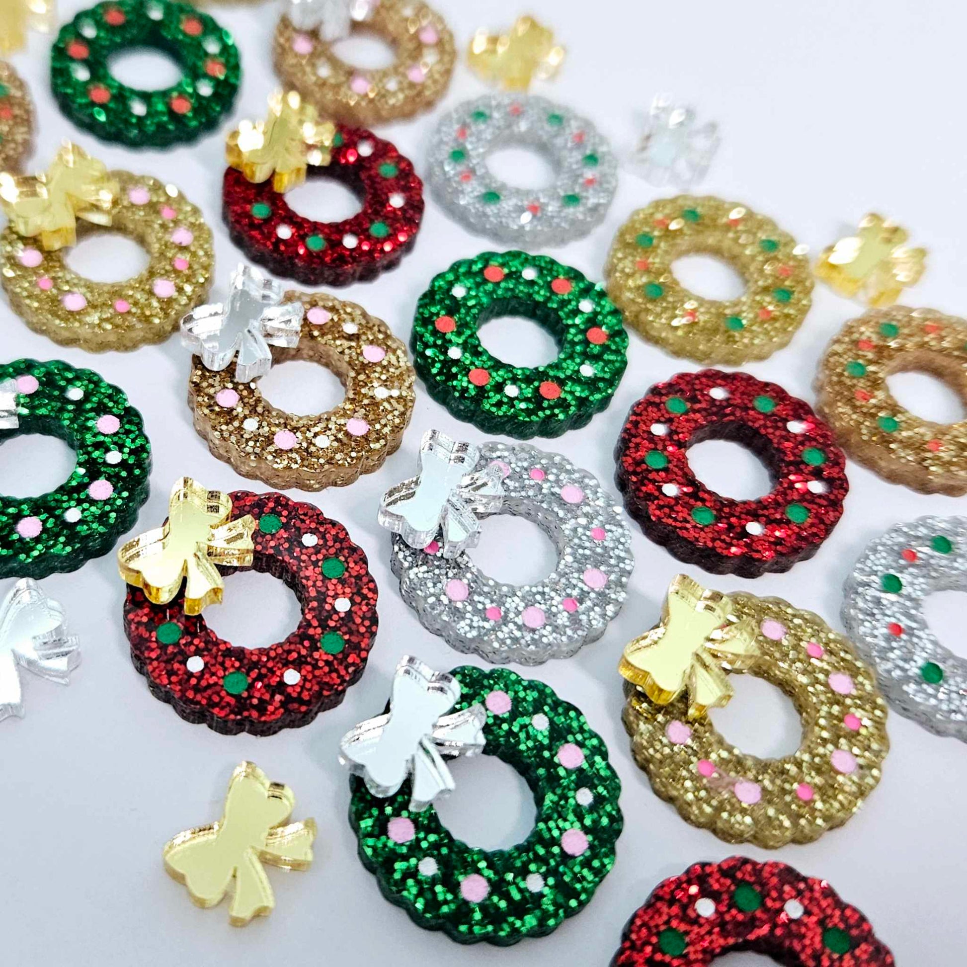 green red gold silver rose gold glitter traditional wreath Christmas Xmas silver mirror bows DIY earring supplies laser cut acrylic studs blanks engraved paint filled baubles statement mixed pack