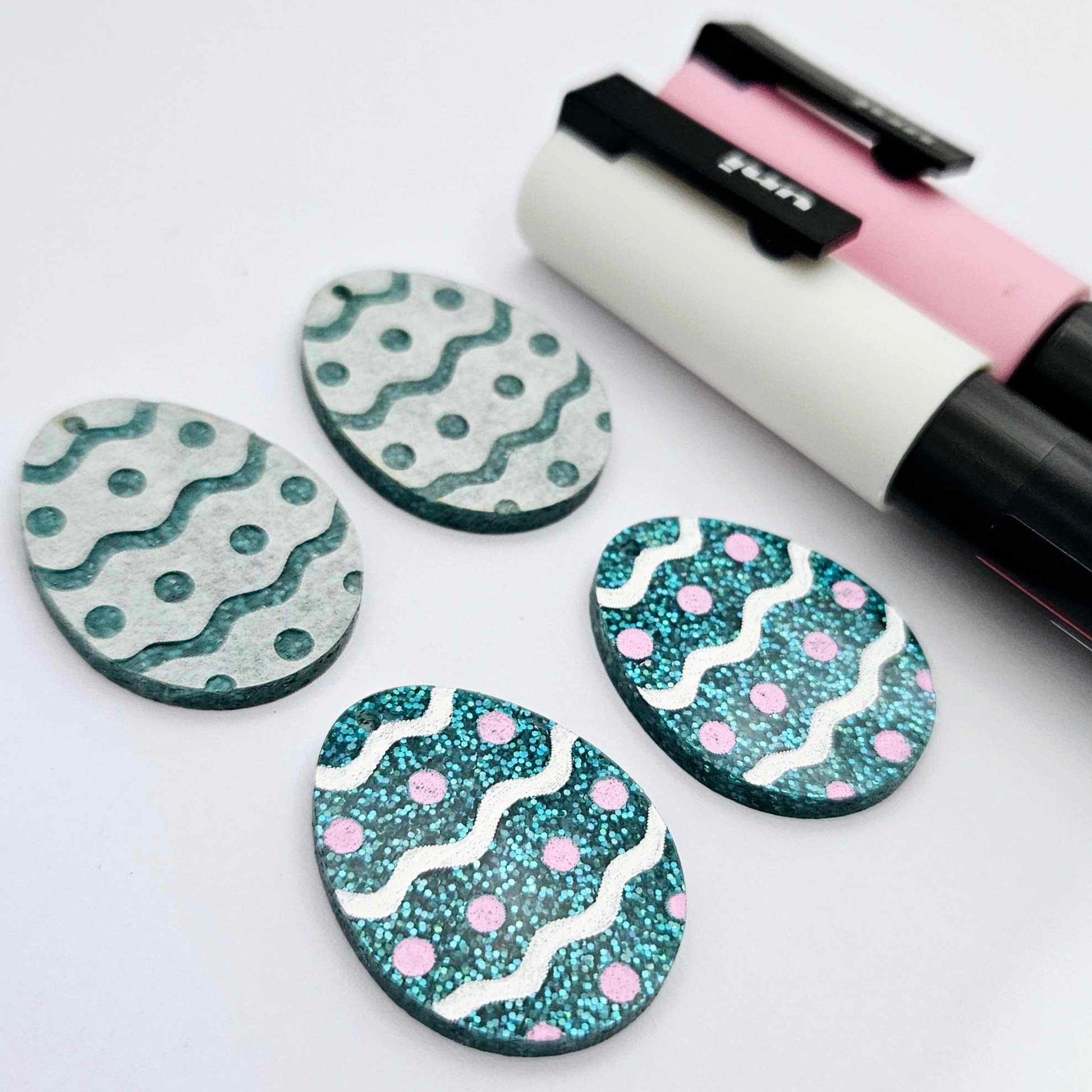 30mm teal glitter acrylic Easter egg dangle blanks with engraved pattern and paint fill