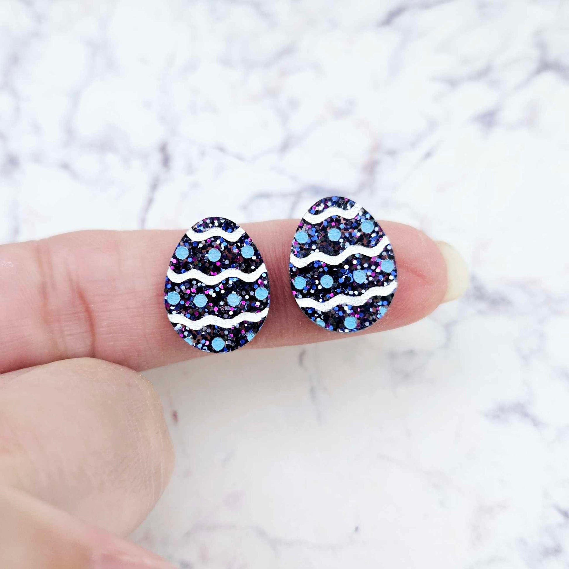 16mm holographic blue glitter acrylic Easter egg stud blanks with engraved pattern and paint fill