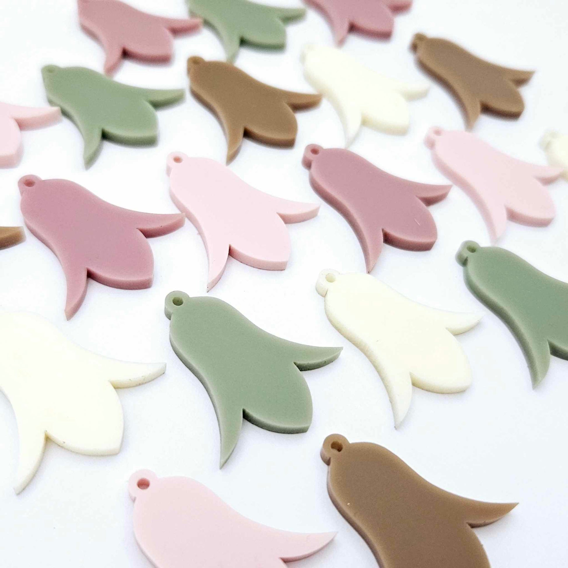 28mm acrylic nodding mixed pack flower dangle blanks shown on their own 