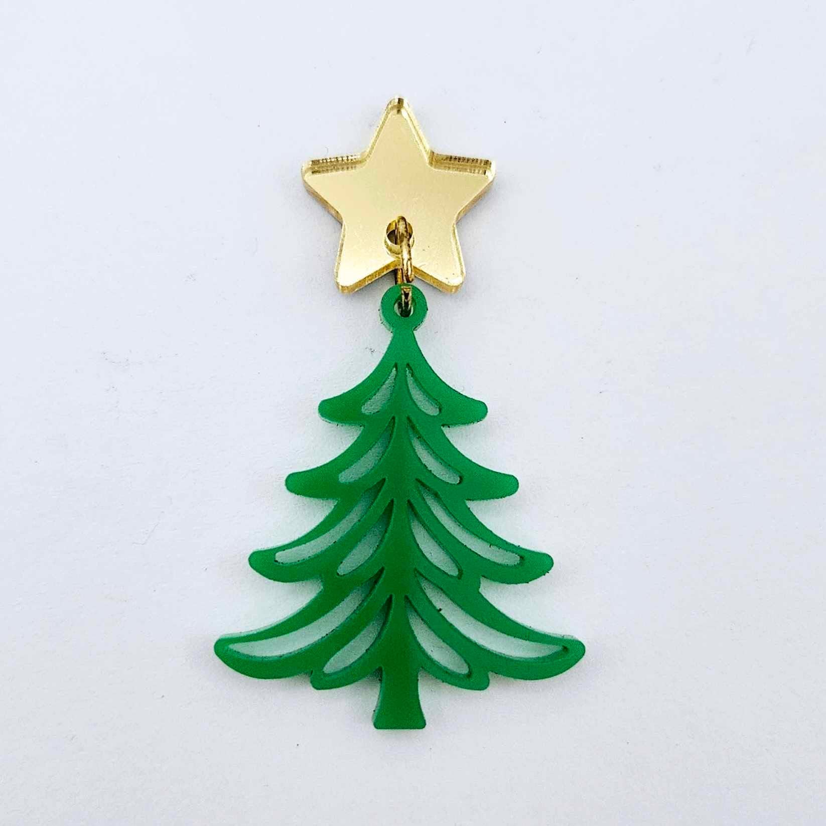 One 35mm solid green Cascade Christmas Tree dangle blank assembled with a 16mm star topper, shown as a finished earring component