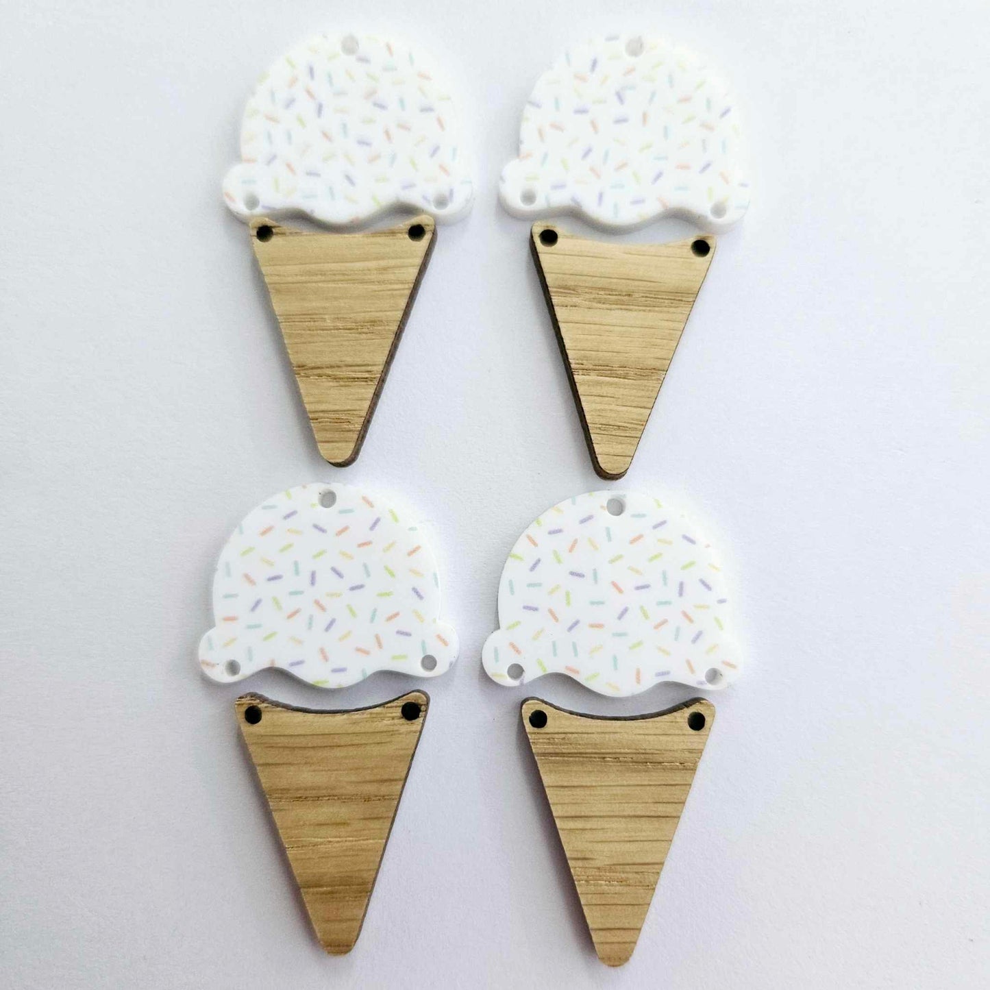 50mm WHITE SPRINKLE Acrylic SINGLE SCOOP ICE-CREAM