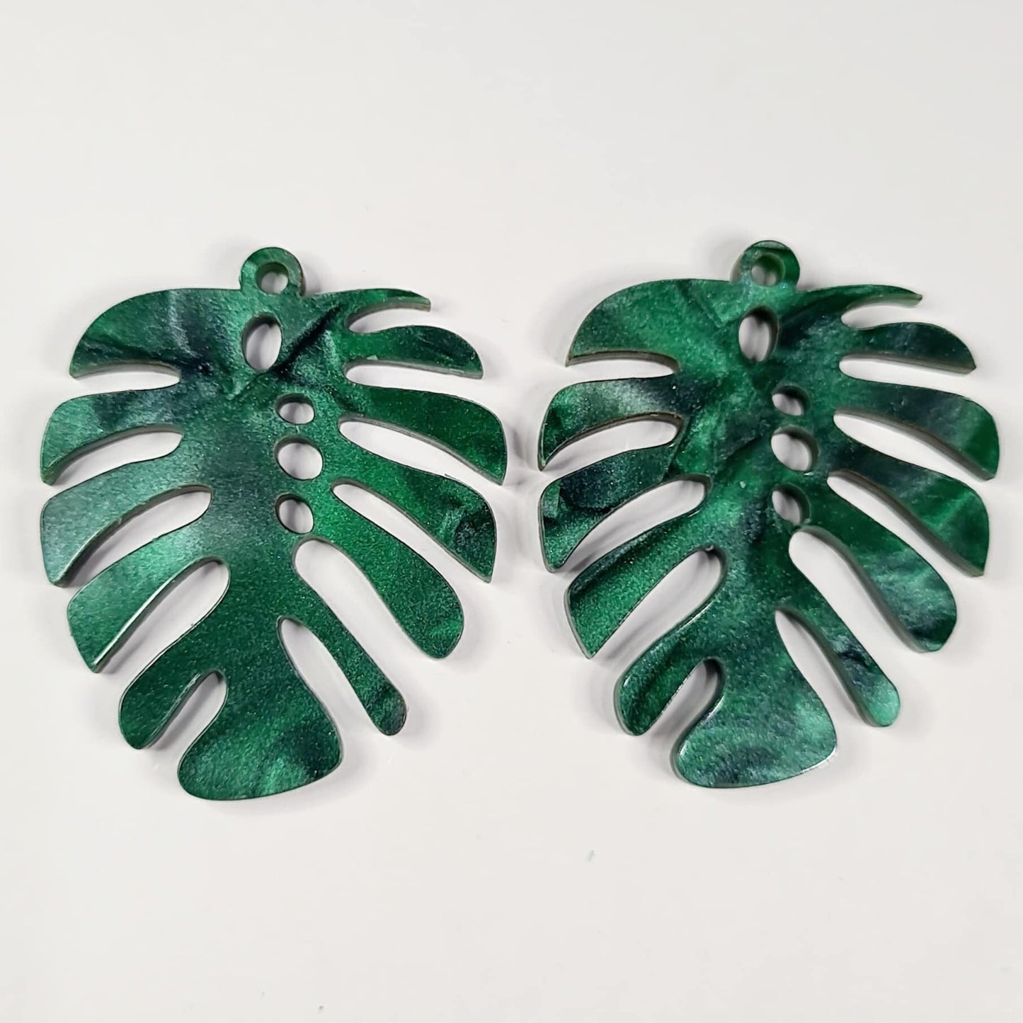 40mm GREEN MINERAL Acrylic MONSTERA Leaves