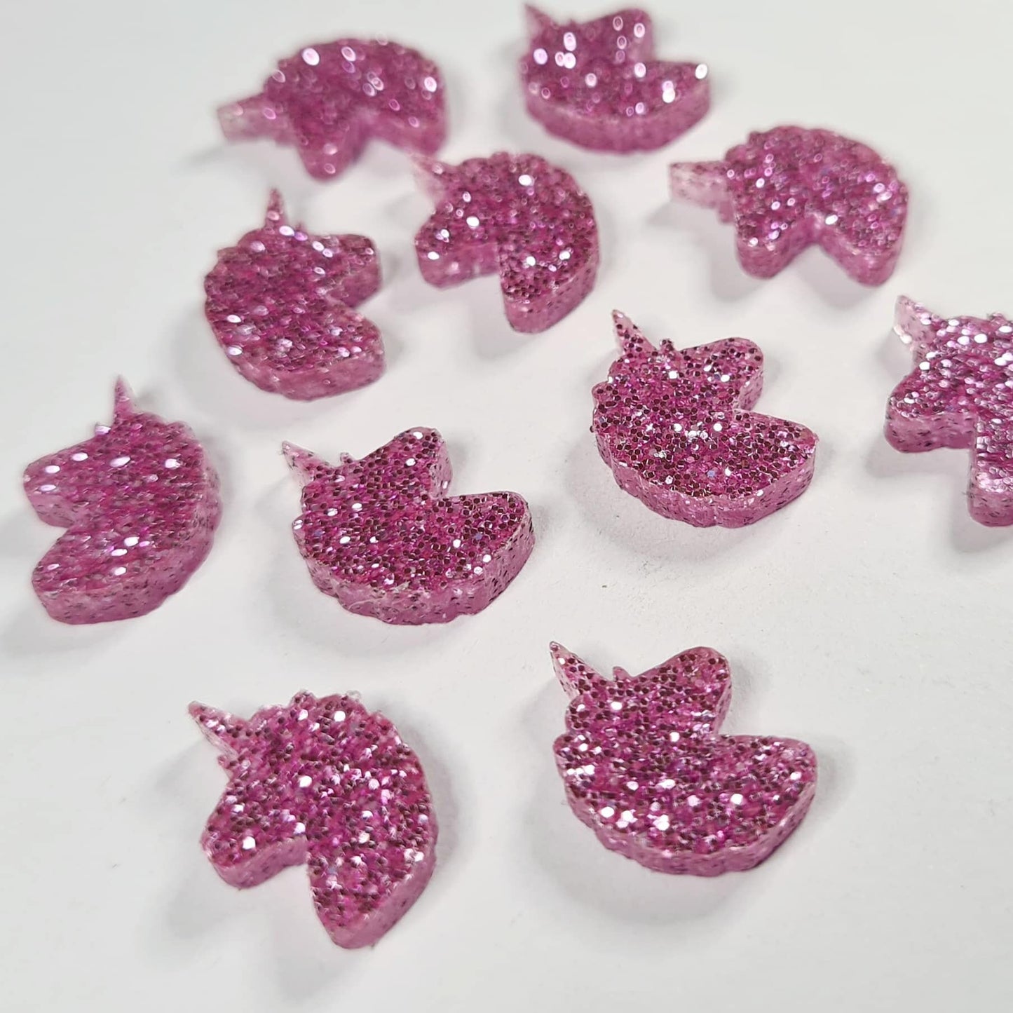 15mm PINK GLITTER Acrylic UNICORNS