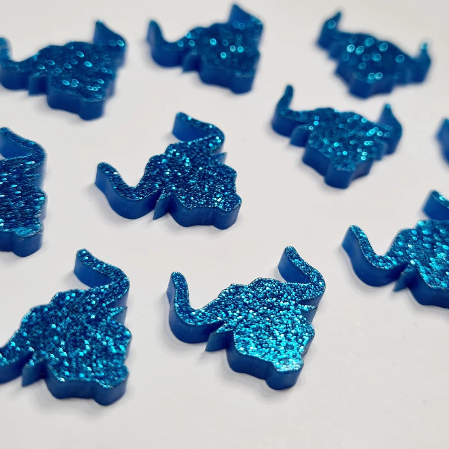 15mm SKY BLUE GLITTER Acrylic LONGHORNS