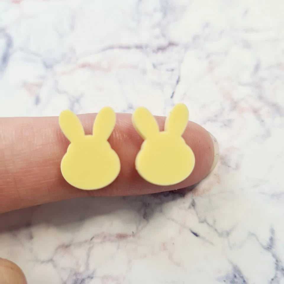 14mm PASTEL YELLOW Acrylic MINI BUNNIES