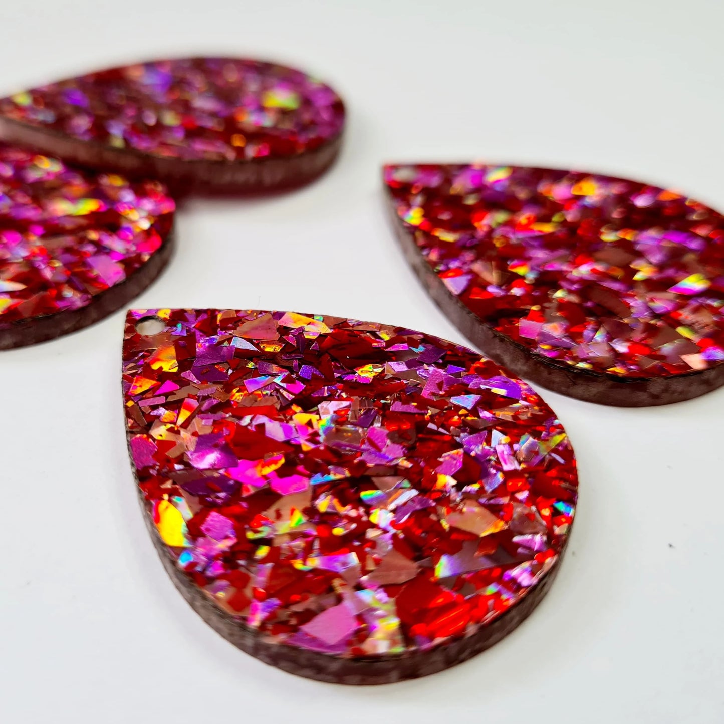 40mm CHUNKY LOVE Glitter TEARDROPS