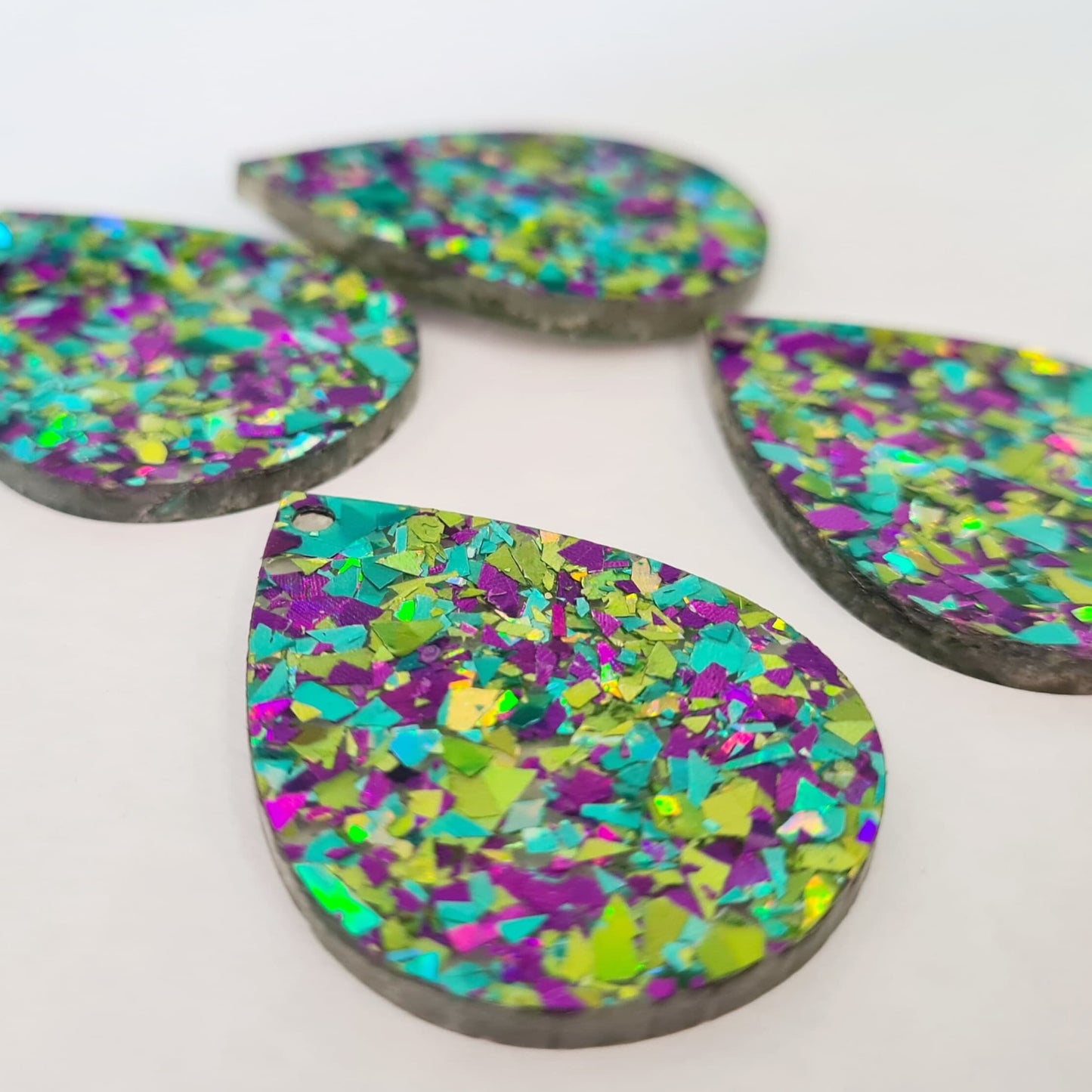 40mm PEACOCK Glitter Teardrops.