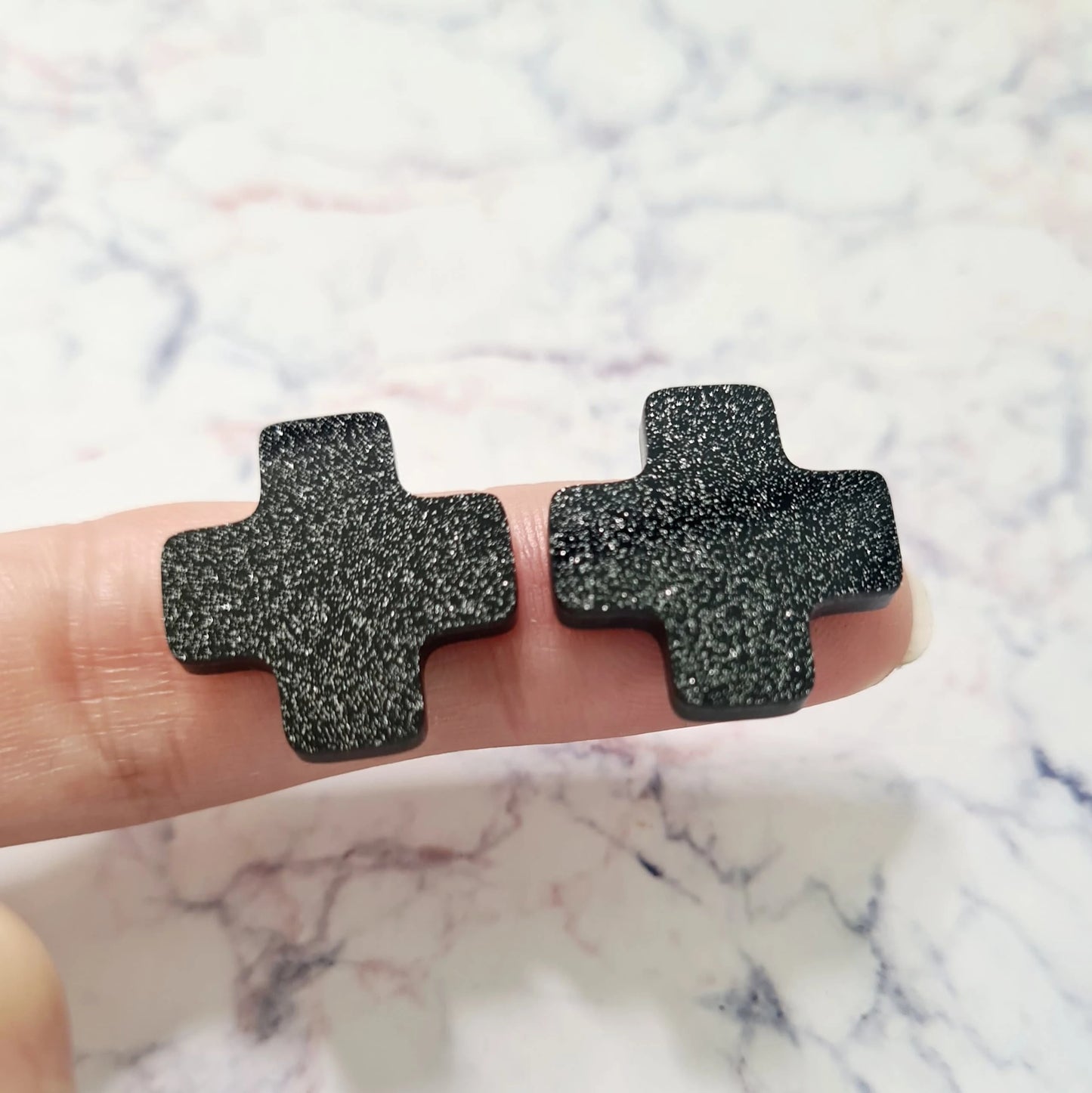 20mm BLACK GLITTER Acrylic CROSSES