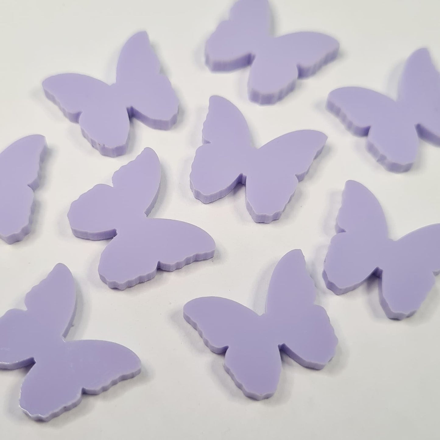 15mm PASTEL PURPLE Acrylic BUTTERFLIES