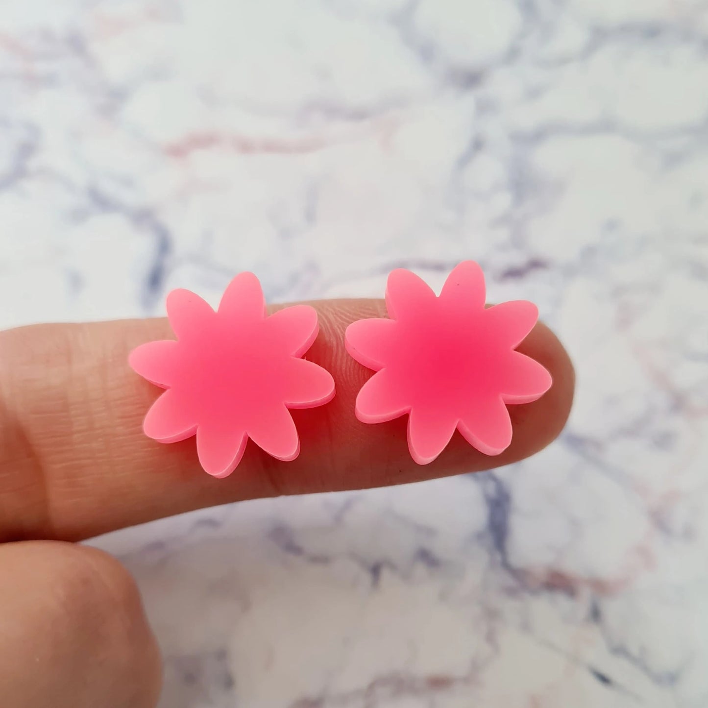 16mm NEON PINK Acrylic FLOWERS