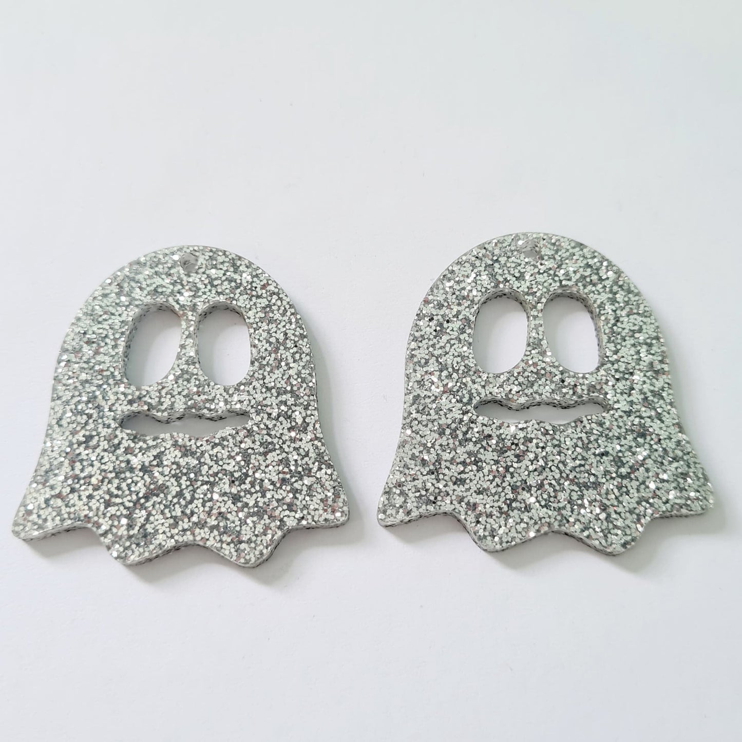 40mm SILVER GLITTER Acrylic GHOSTS