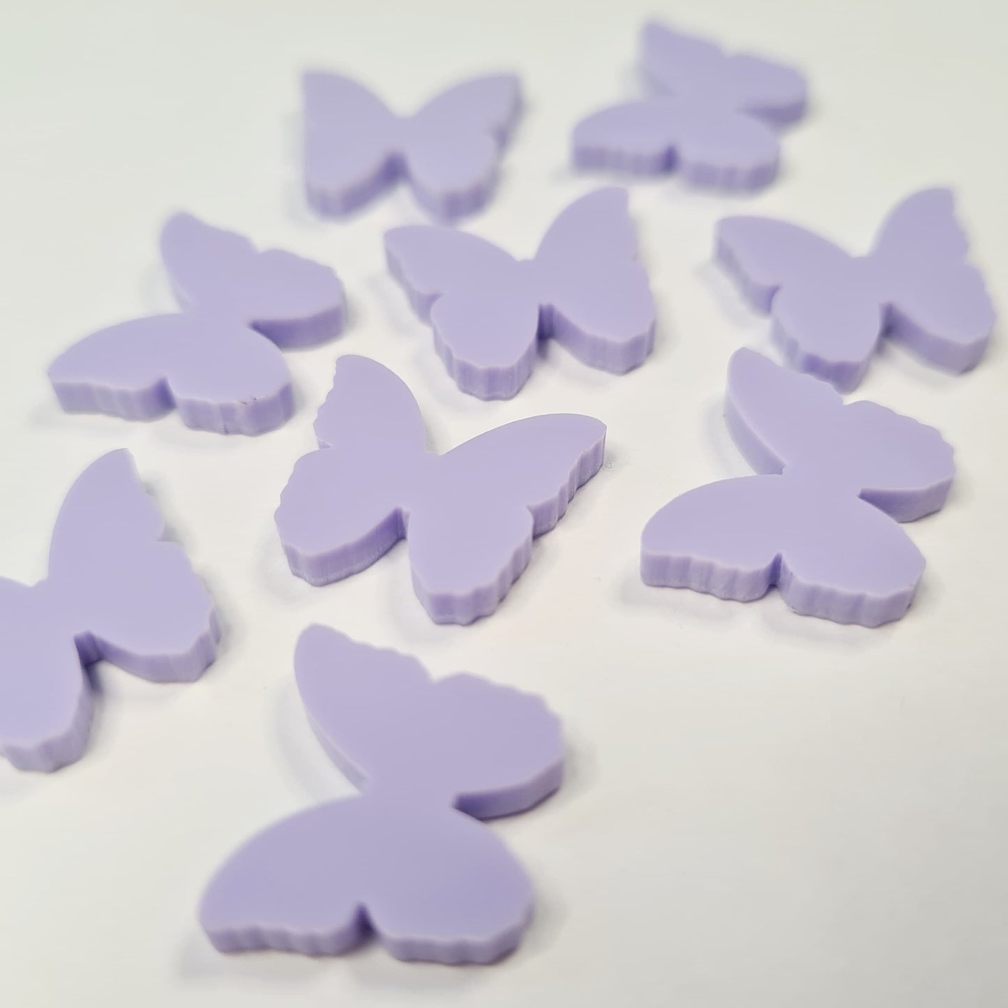 15mm PASTEL PURPLE Acrylic BUTTERFLIES