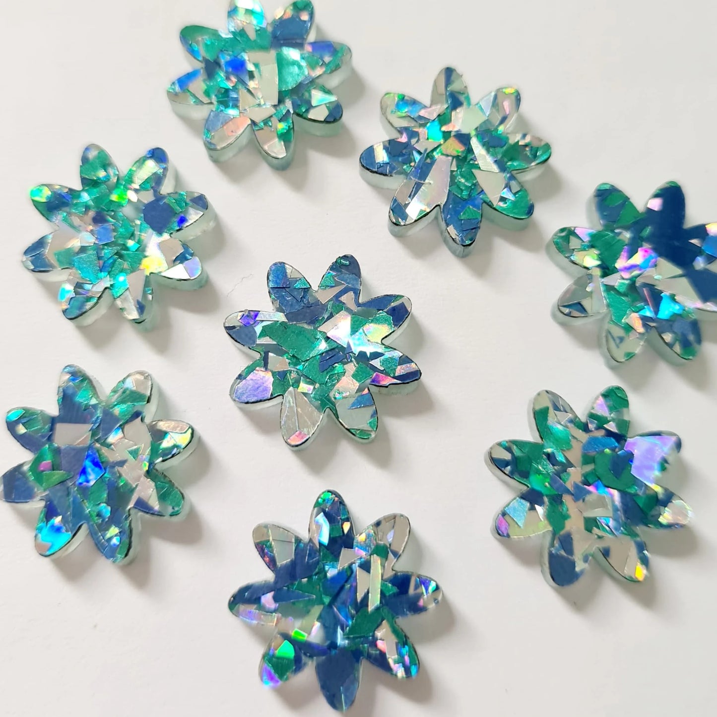 16mm CHUNKY AQUA Glitter FLOWERS