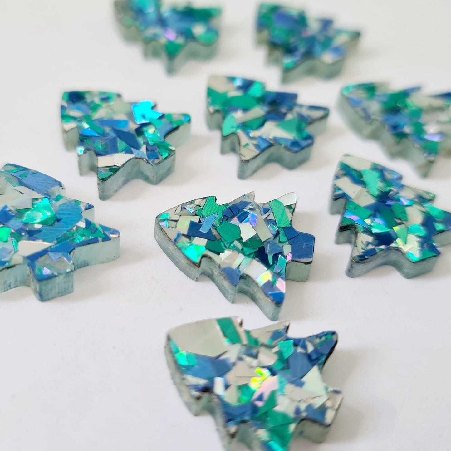 16mm AQUA Glitter CHRISTMAS TREES