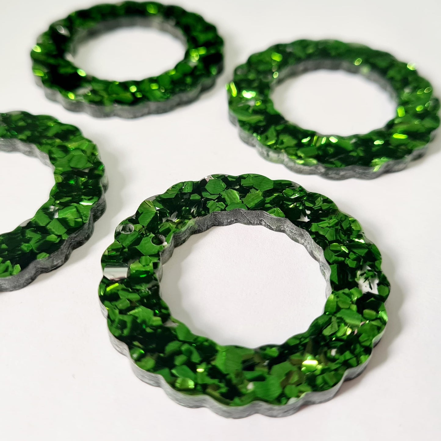 40mm CHUNKY GREEN GLITTER Acrylic WREATHS