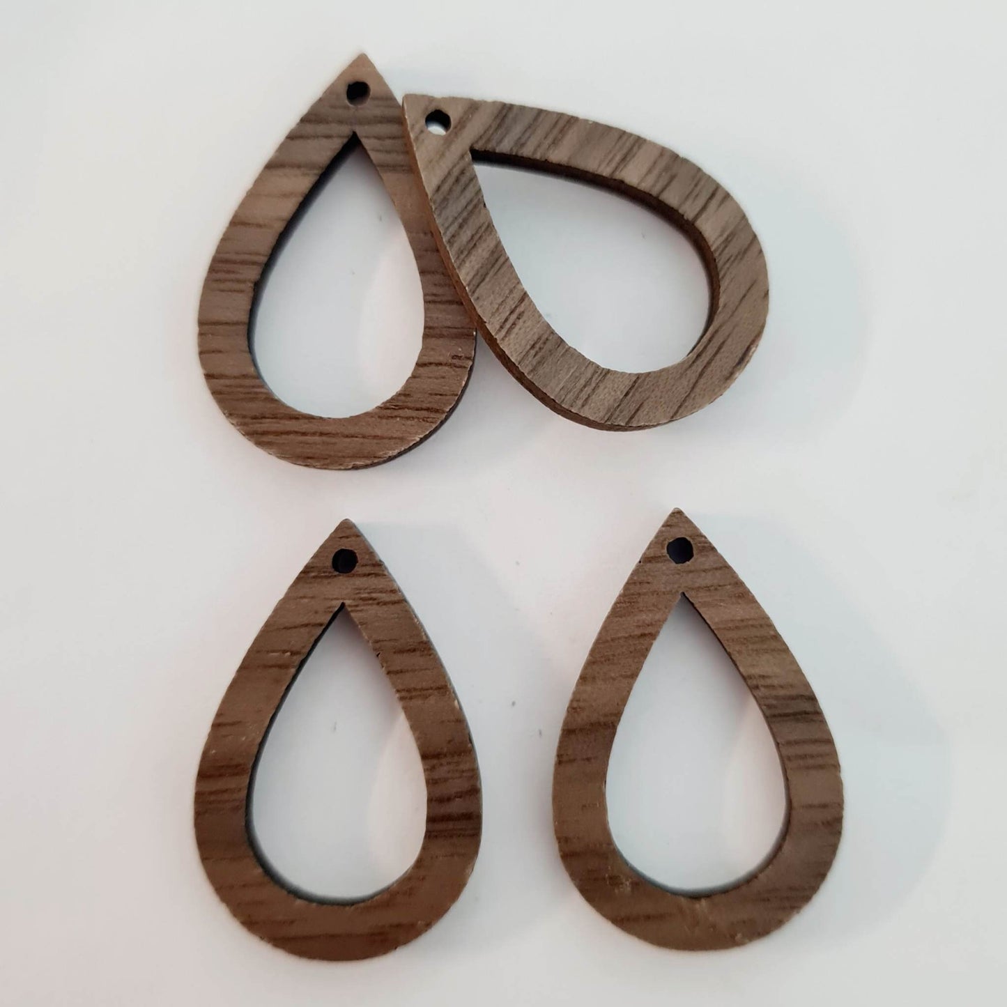 28mm WALNUT Veneer MACRAME teardrops